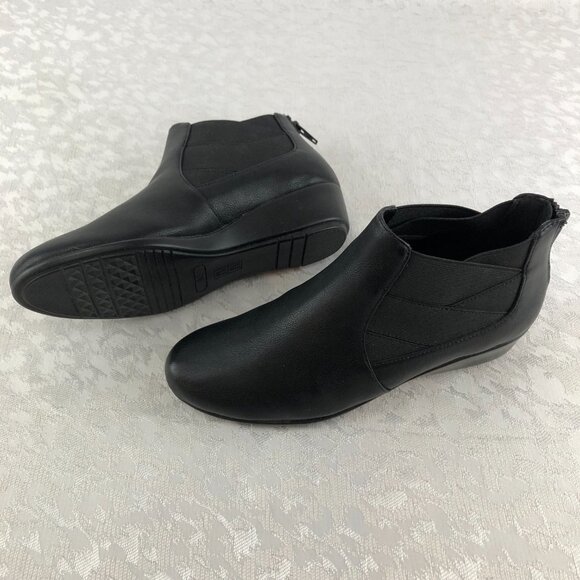 A2 By Aerosoles Black Wedge-Heel Ankle Boots with Zipper Back Size 5½M NIB - Picture 4 of 15